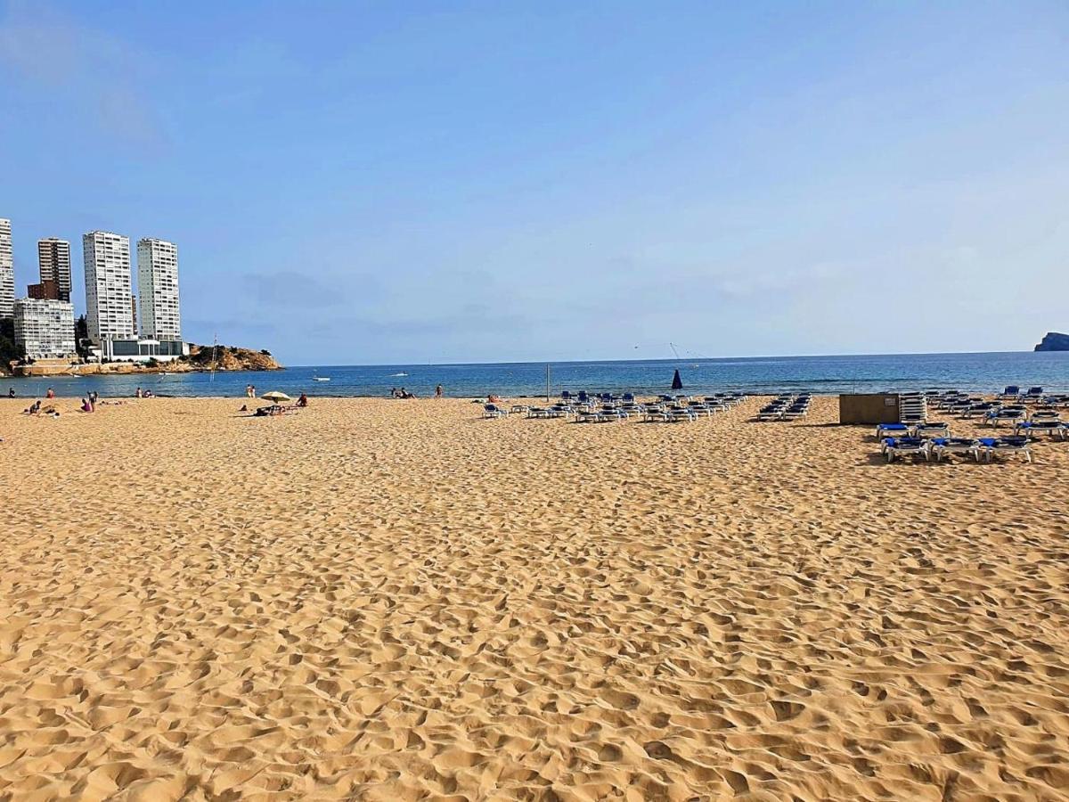 First Line Apartment With 3 Bedrooms And Seaviews Benidorm Exterior photo